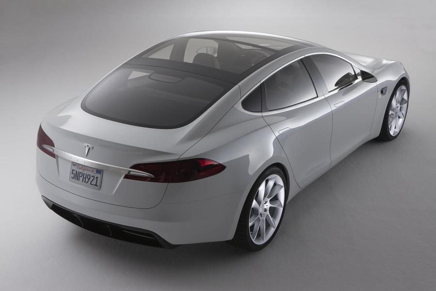  Tesla Model S 2009 года  (фото 7 из 44)